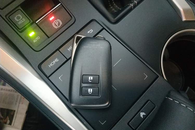 Used Lexus NX 2017 200 Front-Wheel-Drive X-Trail SE Edition Interior 1