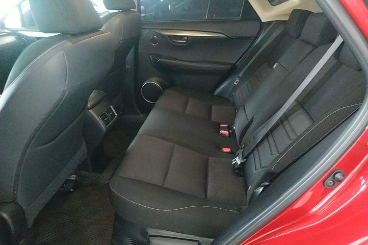 Used Lexus NX 2017 200 Front-Wheel-Drive X-Trail SE Edition Interior 4