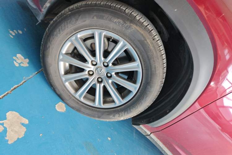 Used Lexus NX 2017 200 Front-Wheel-Drive X-Trail SE Edition Left Front Wheel Hub