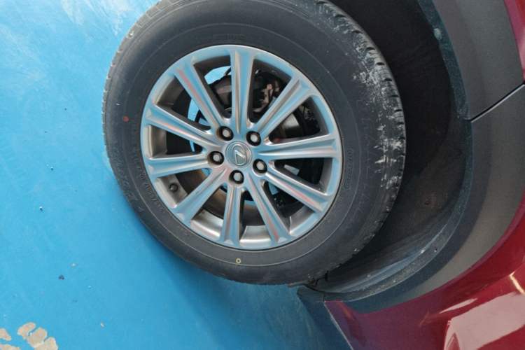 Used Lexus NX 2017 200 Front-Wheel-Drive X-Trail SE Edition Right Rear Wheel Hub
