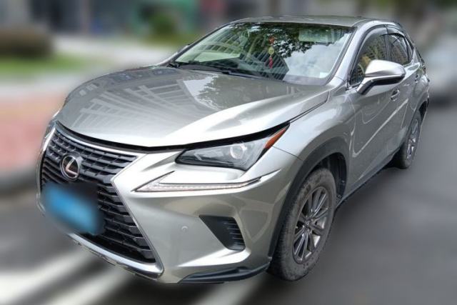 Używany Lexus NX 2017 200 Front-Wheel-Drive X-Trail SE Edition