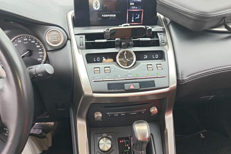 Used Lexus NX 2017 200 Front-Wheel-Drive X-Trail SE Edition Audio And AC Panel