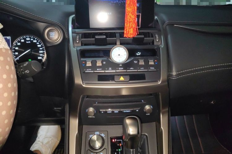 Used Lexus NX 2017 200 Front-Wheel-Drive X-Trail SE Edition Audio And AC Panel