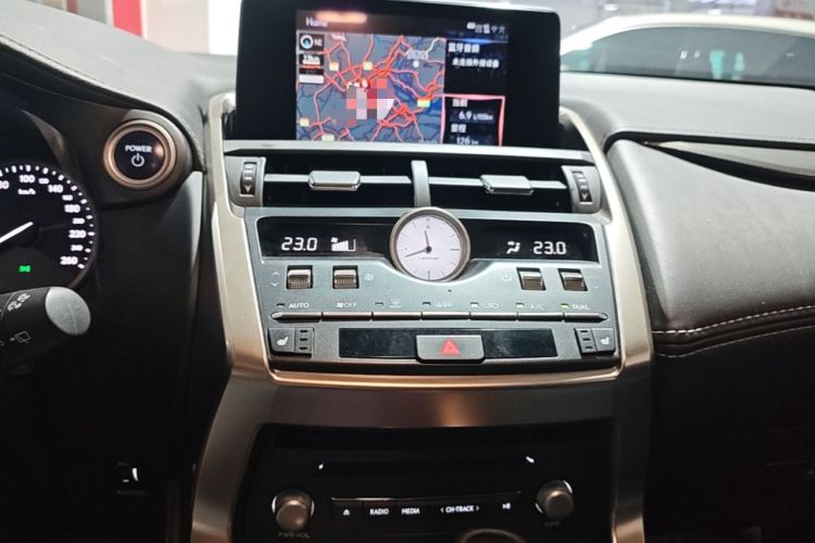 Used Lexus NX 2017 300h Front-Drive FENGSHANG Edition Audio And AC Panel