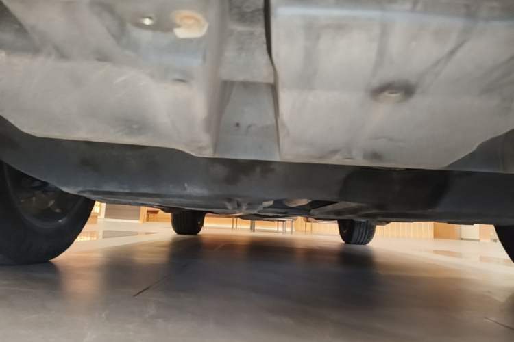 Used Lexus NX 2017 300h All-Wheel Drive Fongzhi Edition Chassis Front