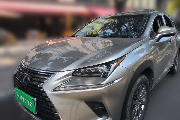 Gebrauchter Lexus NX 2017 300h Front-Drive FENGSHANG Edition Guazi used car, China used car export, Used car for sale, Used cars, Cheapest cars for sale