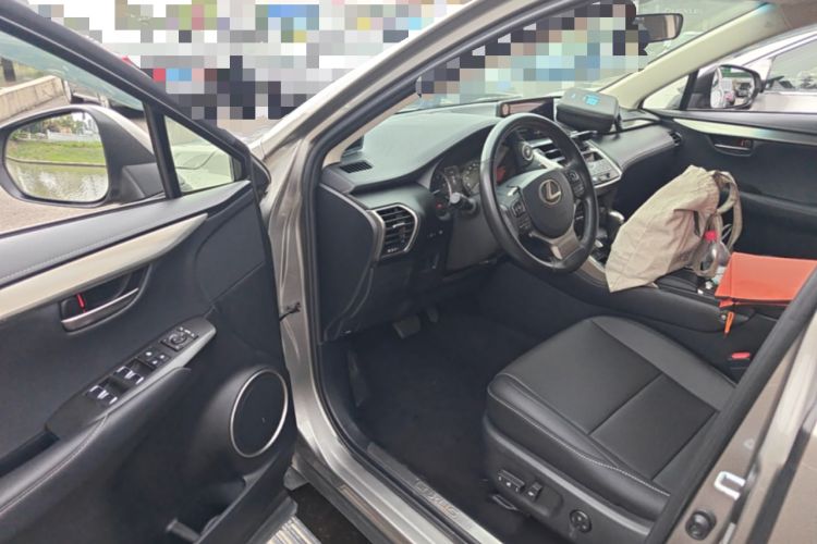 Used Lexus NX 2017 200 Front-Wheel-Drive X-Trail SE Edition Driver Seat