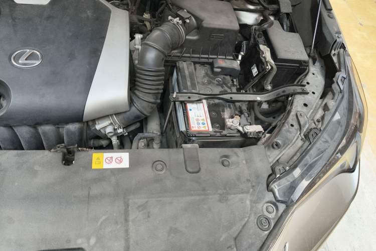 Used Lexus NX 2017 200 Front-Wheel-Drive X-Trail SE Edition Engine Bay Left