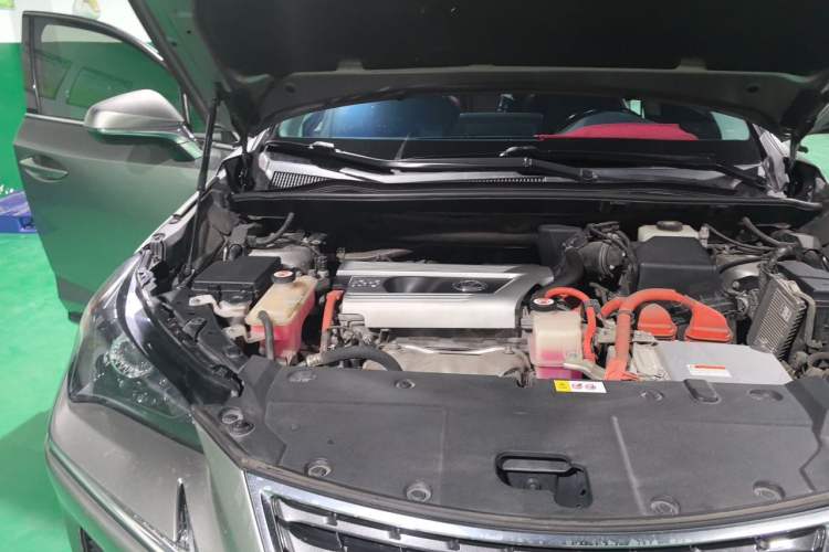 Used Lexus NX 2017 300h Front-Drive FENGSHANG Edition Engine Bay Right
