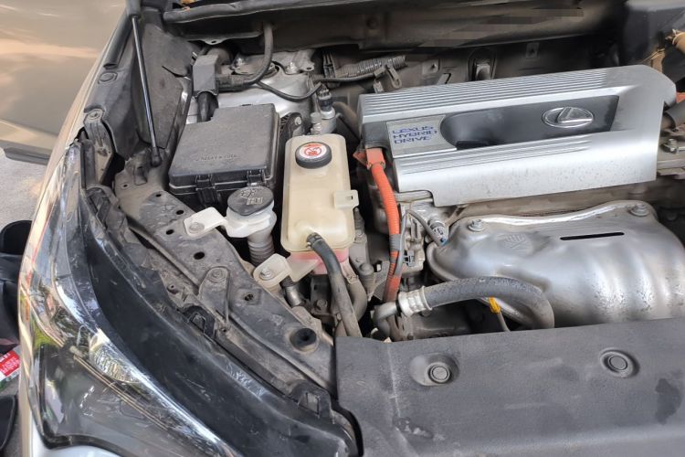 Used Lexus NX 2017 300h Front-Drive FENGSHANG Edition Engine Bay Right