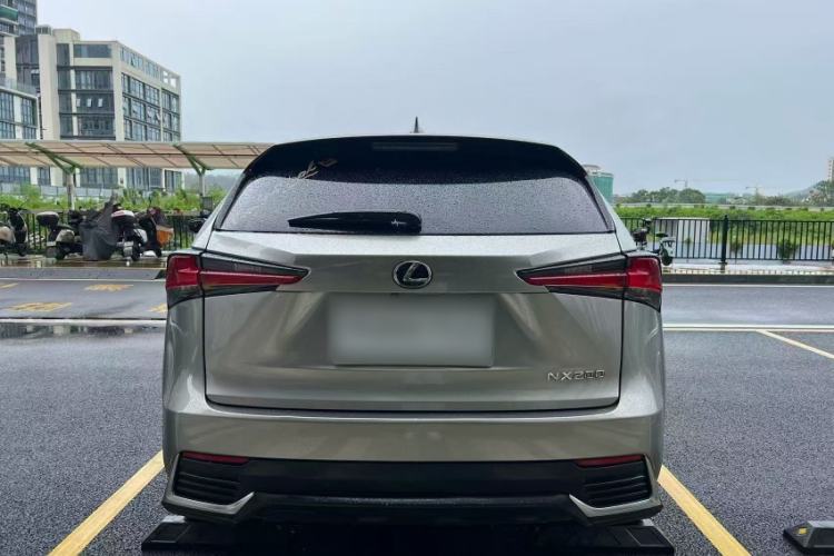 Used Lexus NX 2017 200 Front-Wheel-Drive X-Trail SE Edition Exterior 9