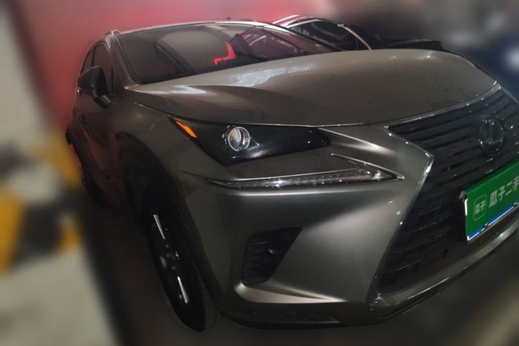 Used Lexus NX 2017 300h Front-Drive FENGSHANG Edition Front Right 45 Deg
