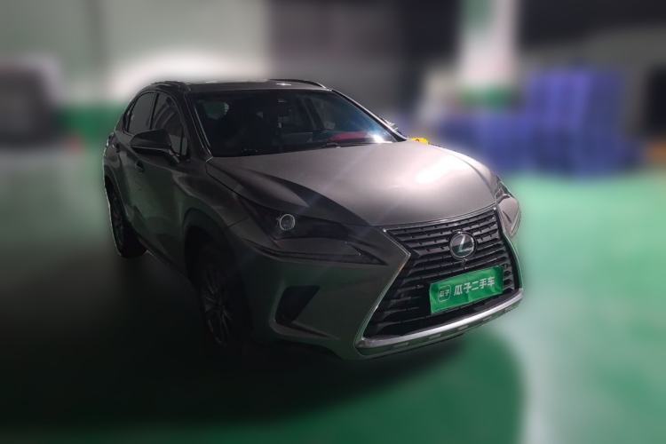 Used Lexus NX 2017 300h Front-Drive FENGSHANG Edition Front Right 45 Deg