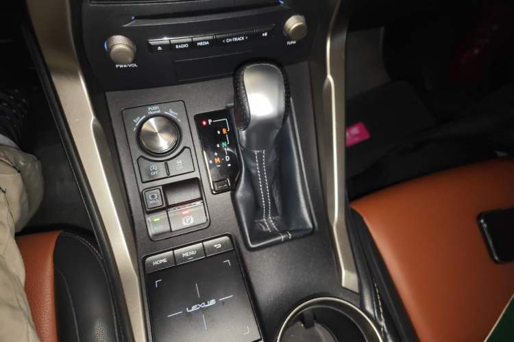 Used Lexus NX 2017 200 All-Wheel Drive Fēngshàng Edition Gear Lever