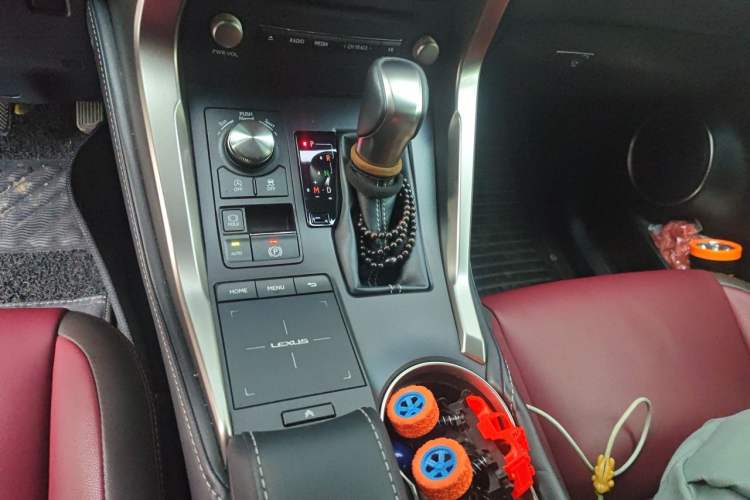 Used Lexus NX 2017 200 All-Wheel Drive Fēngshàng Edition Gear Lever