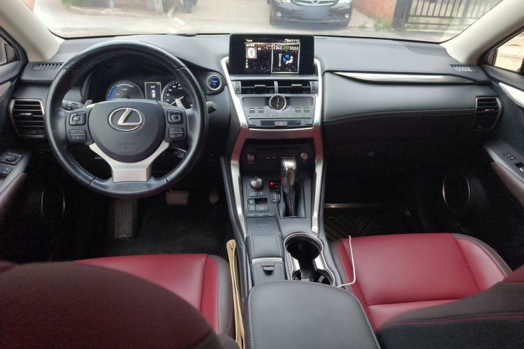Used Lexus NX 2017 300h Front-Drive FENGSHANG Edition Interior 2