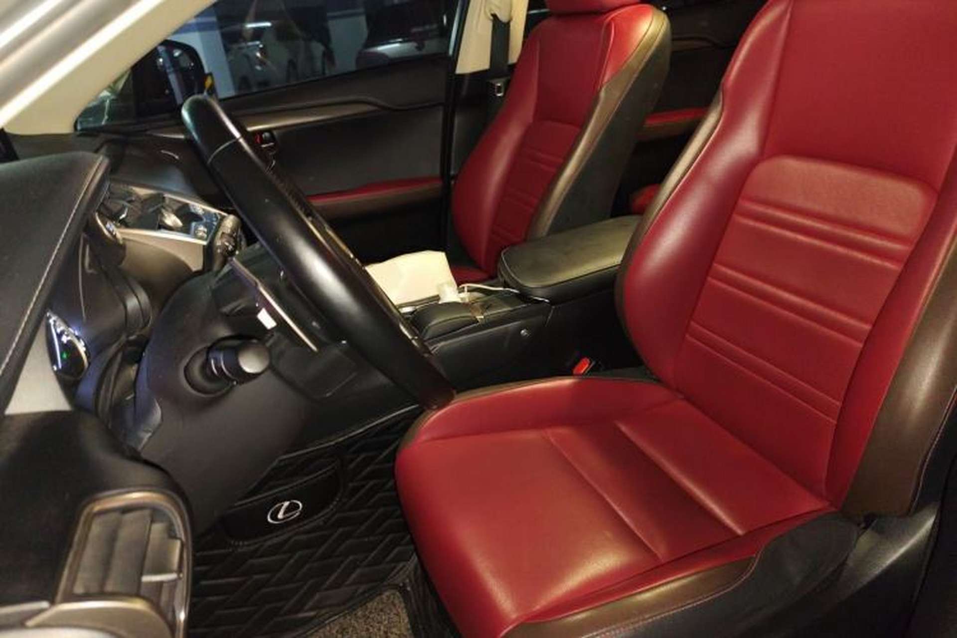 Used Lexus NX 2017 300 Front-Wheel-Drive Limited Edition Left Front Seat