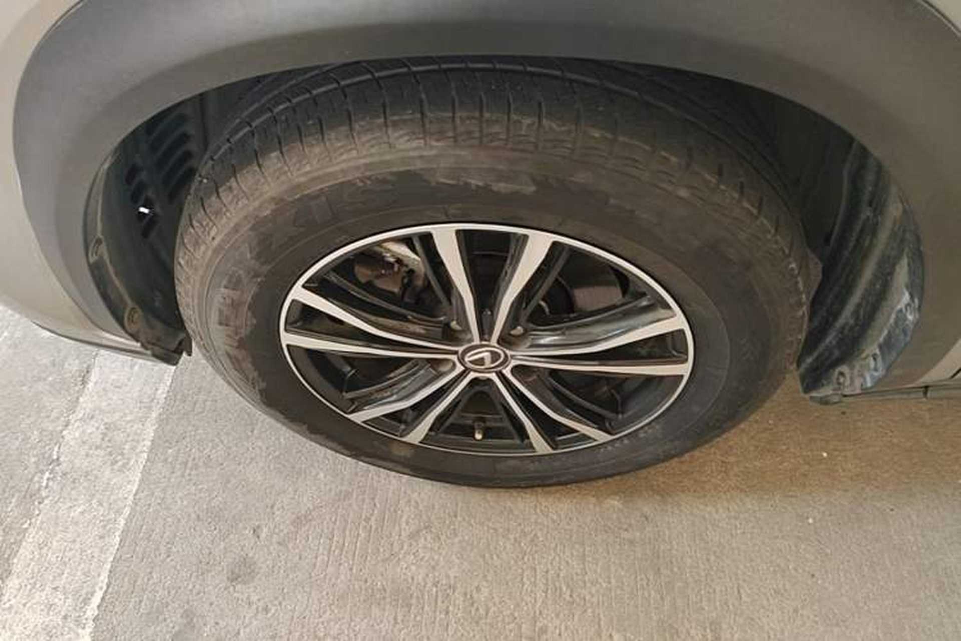 Used Lexus NX 2017 200 All-Wheel Drive Fēngshàng Edition Left Front Wheel Hub