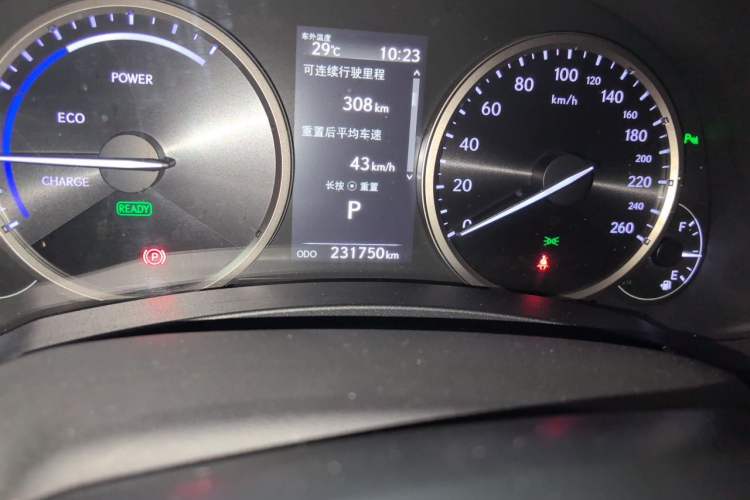 Used Lexus NX 2017 300h Front-Drive FENGSHANG Edition Odometer Close Up