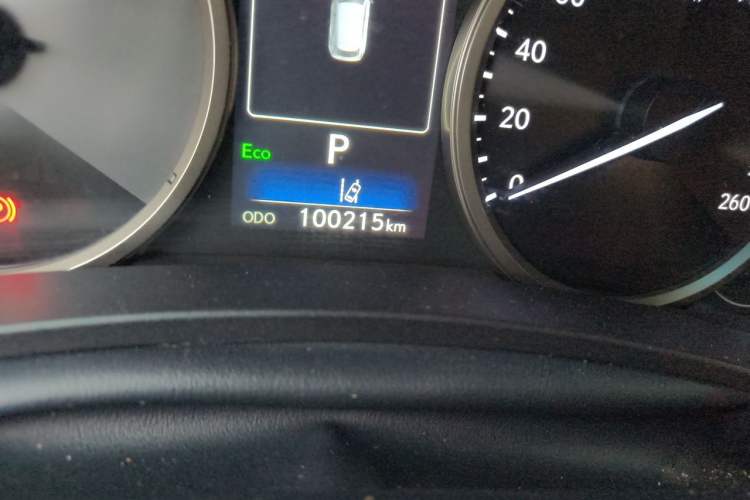 Used Lexus NX 2017 300h Front-Drive FENGSHANG Edition Odometer Close Up
