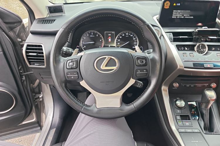 Used Lexus NX 2017 200 Front-Wheel-Drive X-Trail SE Edition Steering Wheel