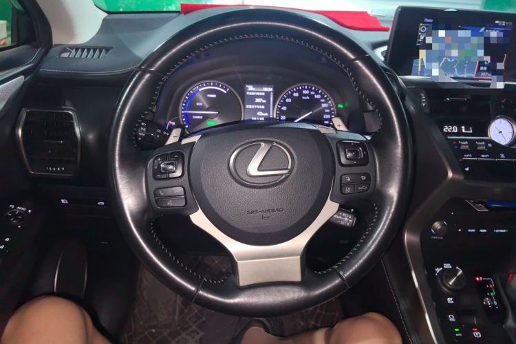 Used Lexus NX 2017 300h Front-Drive FENGSHANG Edition Steering Wheel