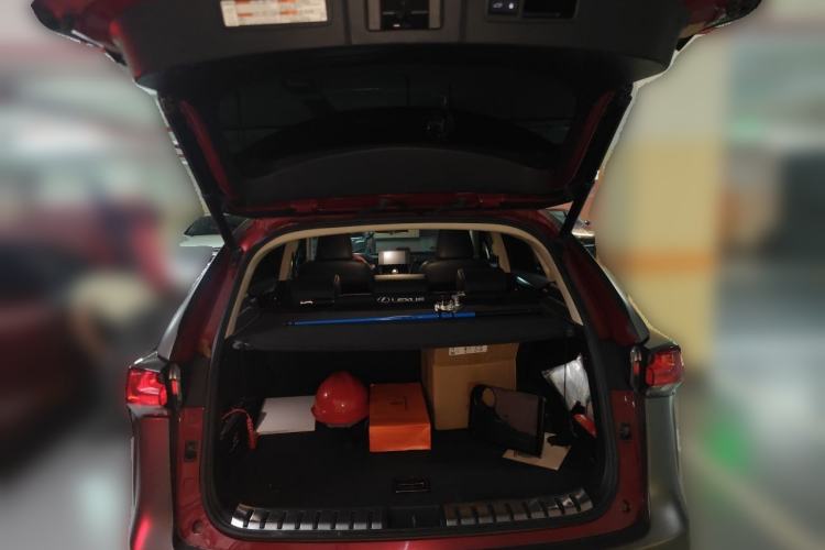 Used Lexus NX 2017 200 All-Wheel Drive Fēngshàng Edition Trunk
