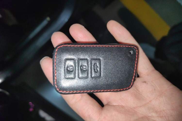 Used Lexus NX 2017 200 Front-Wheel-Drive X-Trail SE Edition Vehicle Key