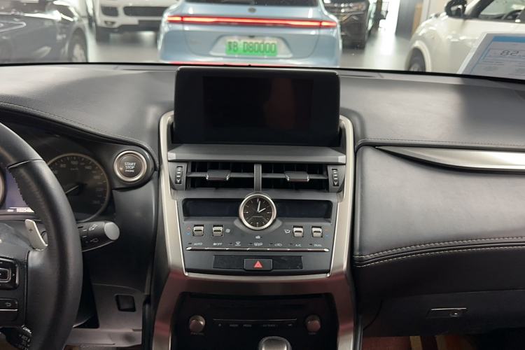 Used Lexus NX 2017 200 Front-Wheel-Drive X-Trail SE Edition Audio And AC Panel