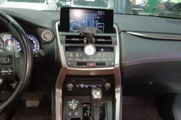 Used Lexus NX 2017 300 All-Wheel Drive Fēngshàng Edition Audio And AC Panel