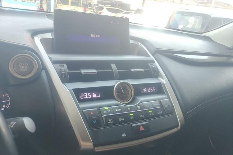 Used Lexus NX 2017 200 Front-Wheel-Drive X-Trail SE Edition Audio And AC Panel