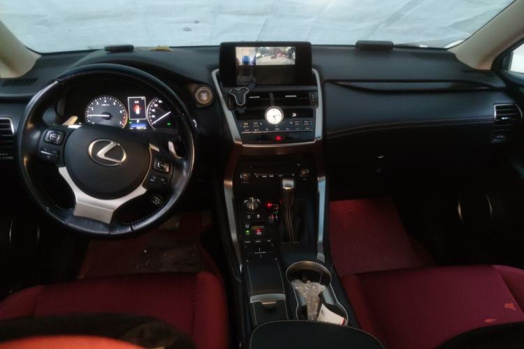 Used Lexus NX 2017 200 Front-Wheel-Drive X-Trail SE Edition Center Console