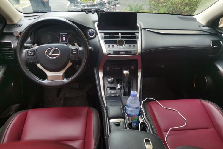 Used Lexus NX 2017 300h Front-Drive FENGSHANG Edition Center Console