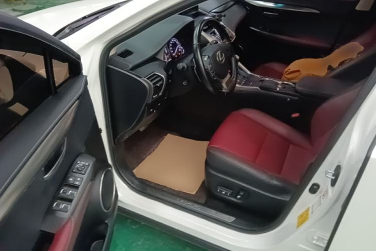Used Lexus NX 2017 300 All-Wheel Drive Fēngshàng Edition Driver Seat