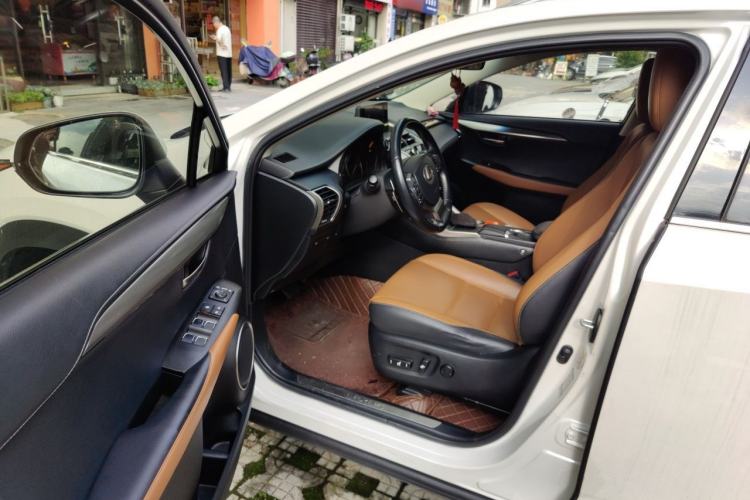 Used Lexus NX 2017 300h Front-Drive FENGSHANG Edition Driver Seat