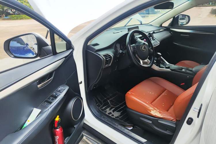 Used Lexus NX 2017 200 Front-Wheel-Drive X-Trail SE Edition Driver Seat