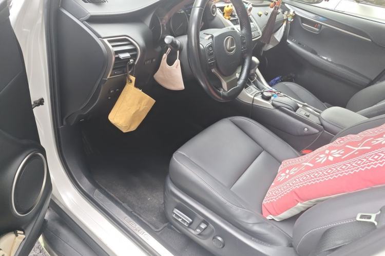 Used Lexus NX 2017 300h All-Wheel Drive Fongzhi Edition Driver Seat
