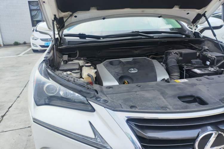 Used Lexus NX 2017 200 Front-Wheel-Drive X-Trail SE Edition Engine Bay Right