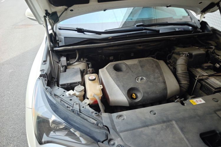 Used Lexus NX 2017 200 Front-Wheel-Drive X-Trail SE Edition Engine Bay Right