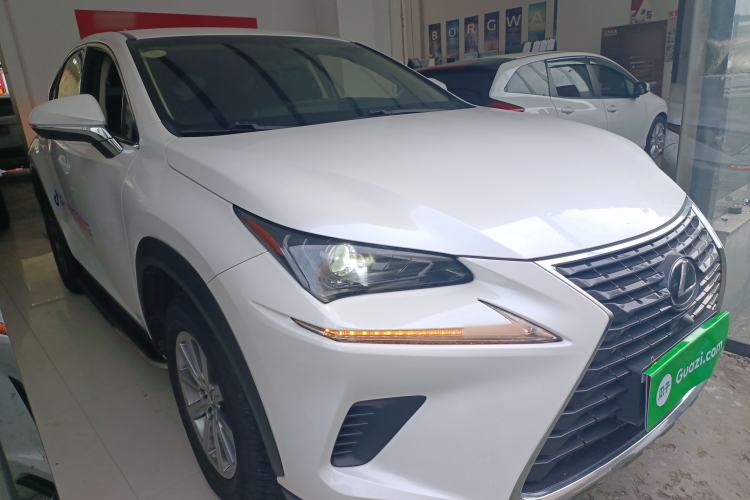 Used Lexus NX 2017 200 Front-Wheel-Drive X-Trail SE Edition Exterior 1
