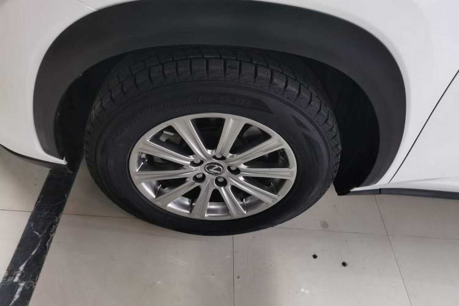 Used Lexus NX 2017 300 Front-Wheel-Drive Limited Edition Exterior 2