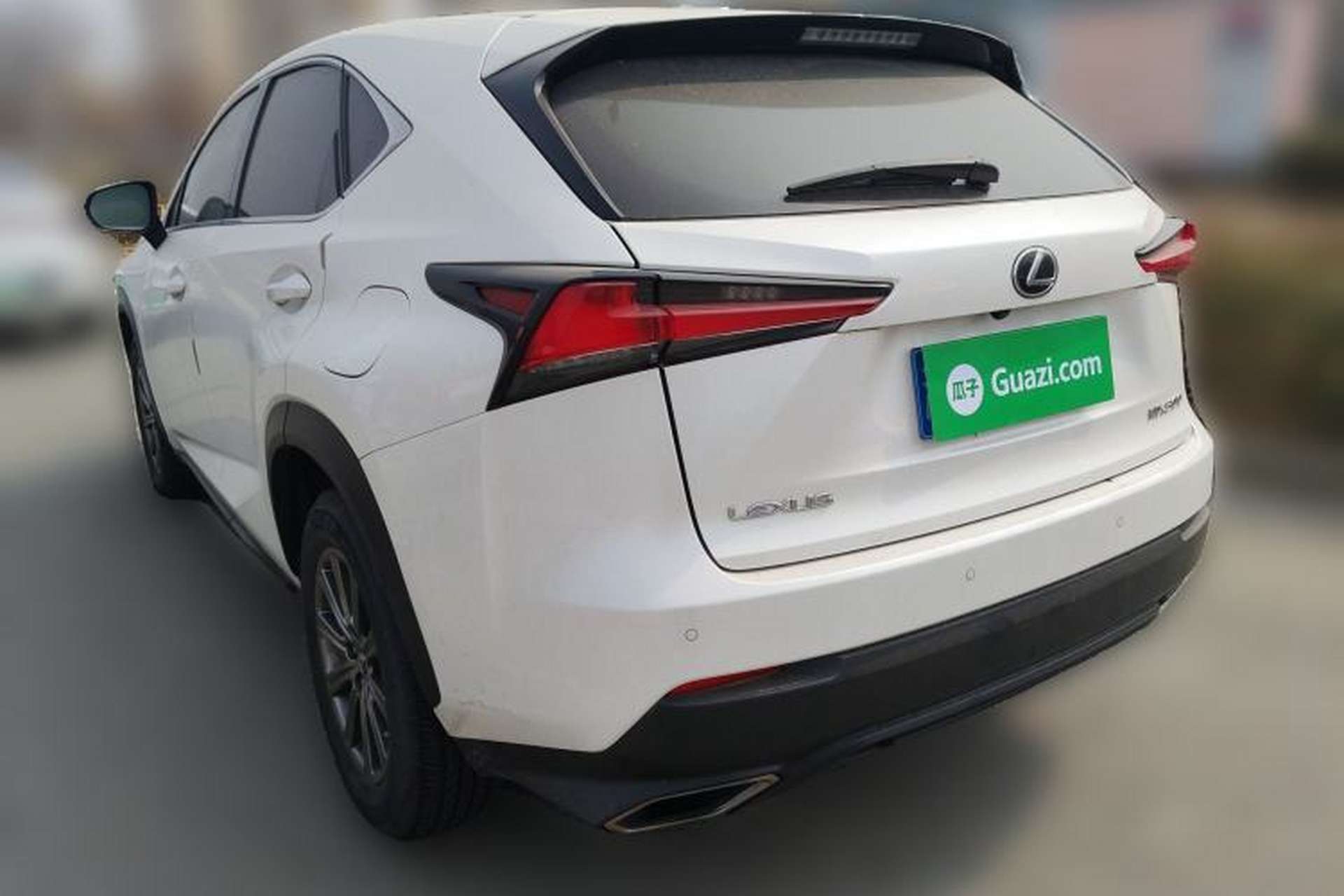 Used Lexus NX 2017 300 Front-Wheel-Drive Limited Edition Exterior 3