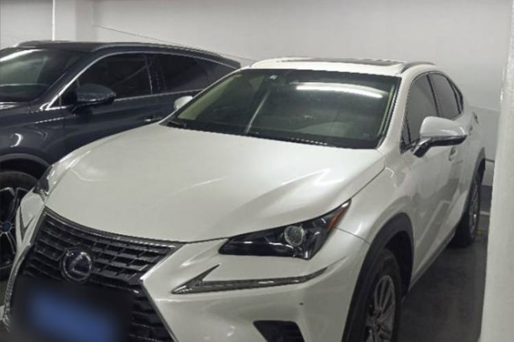 Used Lexus NX 2017 300h Front-Drive FENGSHANG Edition Exterior 3