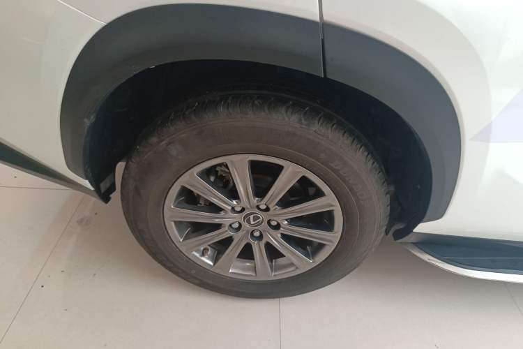 Used Lexus NX 2017 200 Front-Wheel-Drive X-Trail SE Edition Exterior 4