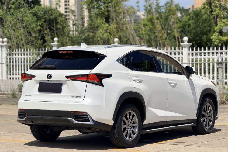 Used Lexus NX 2017 200 All-Wheel Drive Fēngshàng Edition Exterior 4
