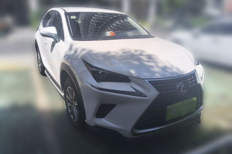 Used Lexus NX 2017 200 Front-Wheel-Drive X-Trail SE Edition Front Right 45 Deg