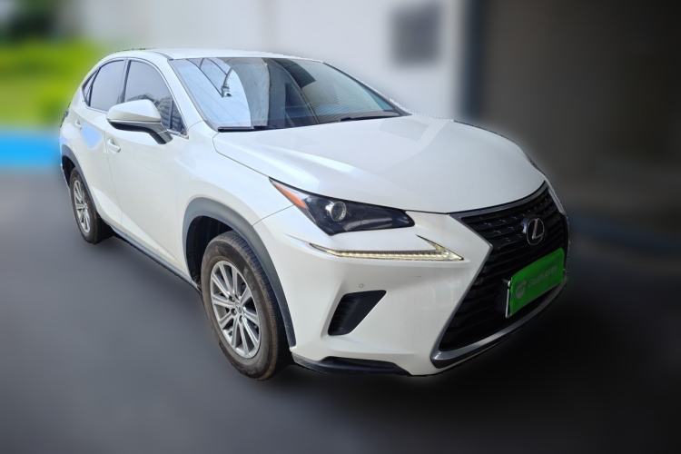 Used Lexus NX 2017 200 Front-Wheel-Drive X-Trail SE Edition Front Right 45 Deg