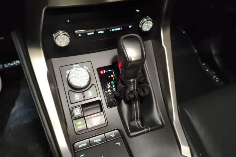 Used Lexus NX 2017 200 All-Wheel Drive Fēngshàng Edition Gear Lever