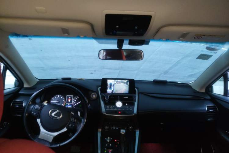 Used Lexus NX 2017 200 Front-Wheel-Drive X-Trail SE Edition Headliner