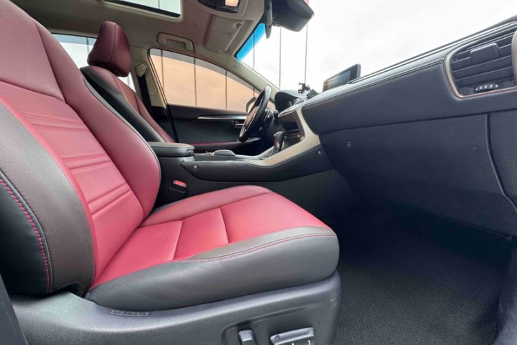 Used Lexus NX 2017 300 All-Wheel Drive Fēngshàng Edition Interior 12